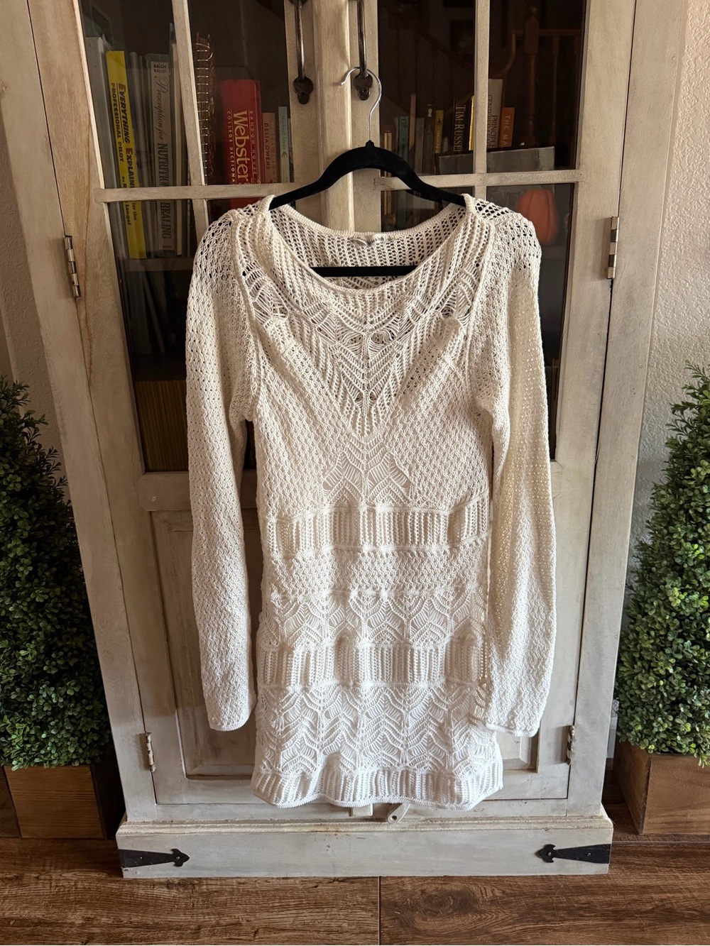 Abercrombie & Fitch Cream Crochet-Knit Scoop Neck Sweater